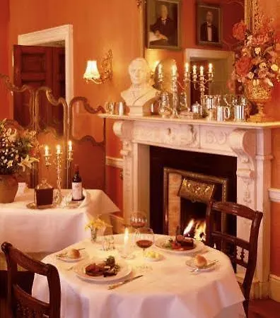 Longueville House 호텔 맬로