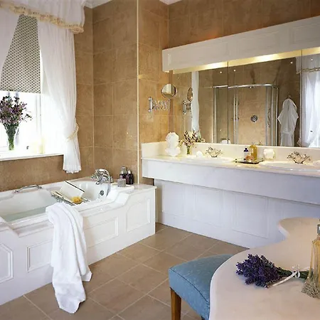 Longueville House 호텔 맬로